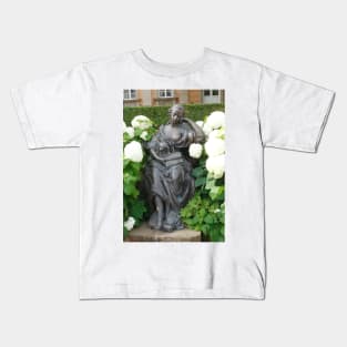 Bayreuth; Upper Franconia; Bavaria;Sculpture; Monument, Margravine, Wilhelmine Kids T-Shirt